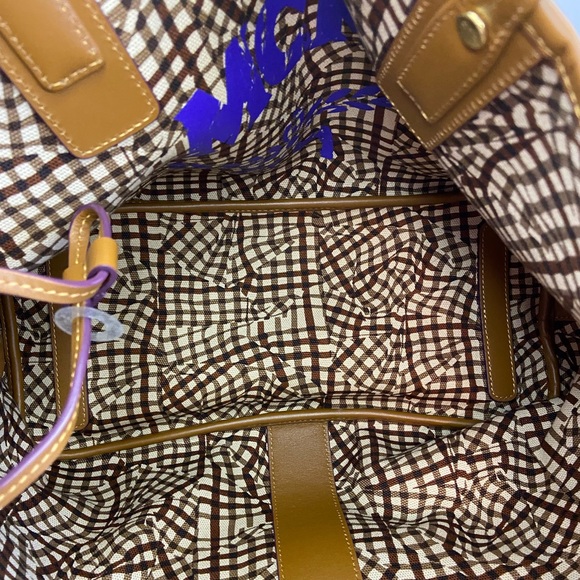 MCM Reversible Liz Medium Shopper in Cognac - Picture 3 of 12